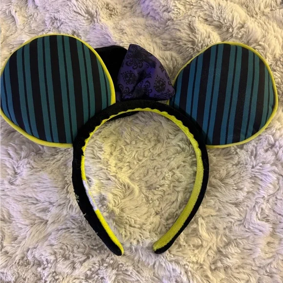 Disney Haunted Mansion Striped Mickey Ears Headband with Hat - Picture 2 of 3
